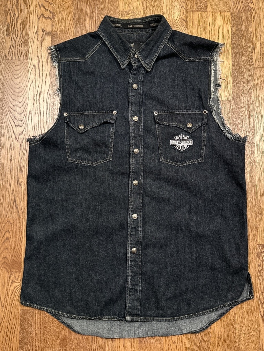 Vintage Y2K Harley Davidson Sleeveless Snap Button Denim Vest Dark Blue Mens L